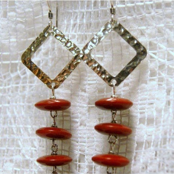 Handmade Hammered Sterling Silver & Burgundy Red Tagua Nut Disc Kite Earrings - Picture 4 of 5